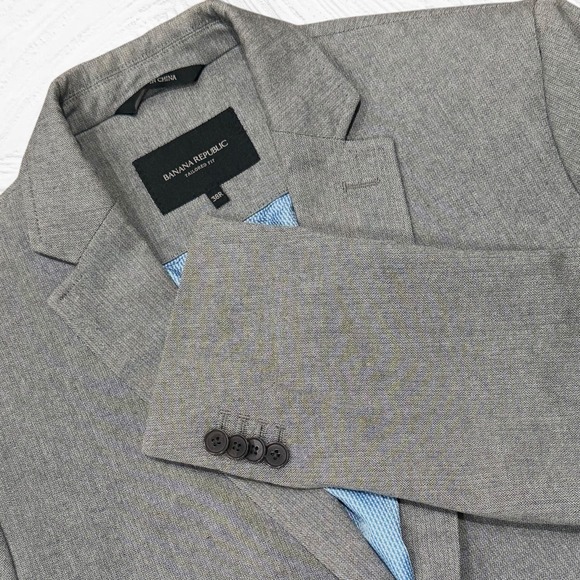 Banana Republic Blazer 38R‎ Gray Tailored Fit Emmetex Italian Fabric Stretch